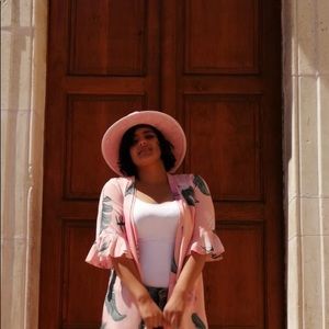 Floral Kimono new with no tags